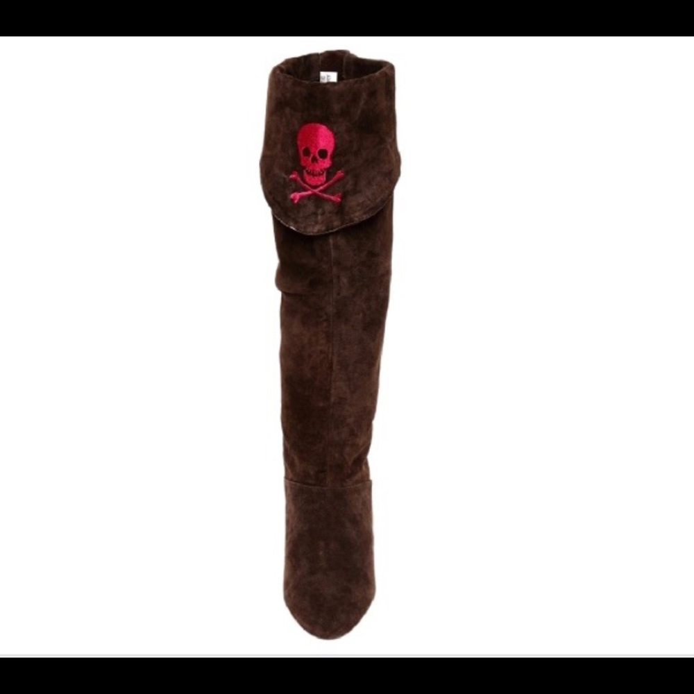 Chinese Laundry Pirate Skull Treasure Boots